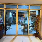 Oezguer Family 2* Antalya