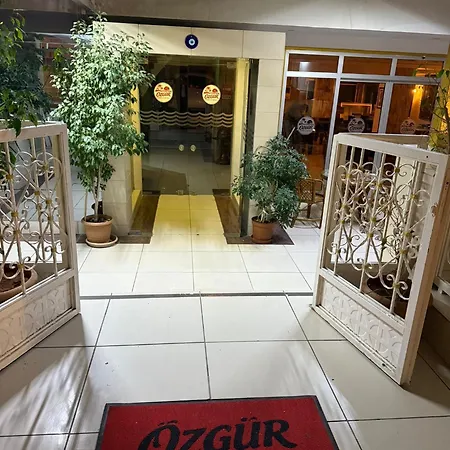 Hotel Oezguer Family