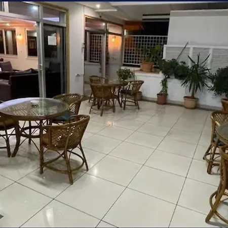 Hotel Oezguer Family